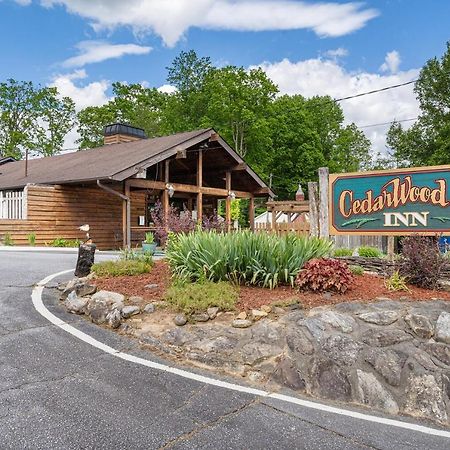 Cedarwood Inn Hendersonville Eksteriør billede