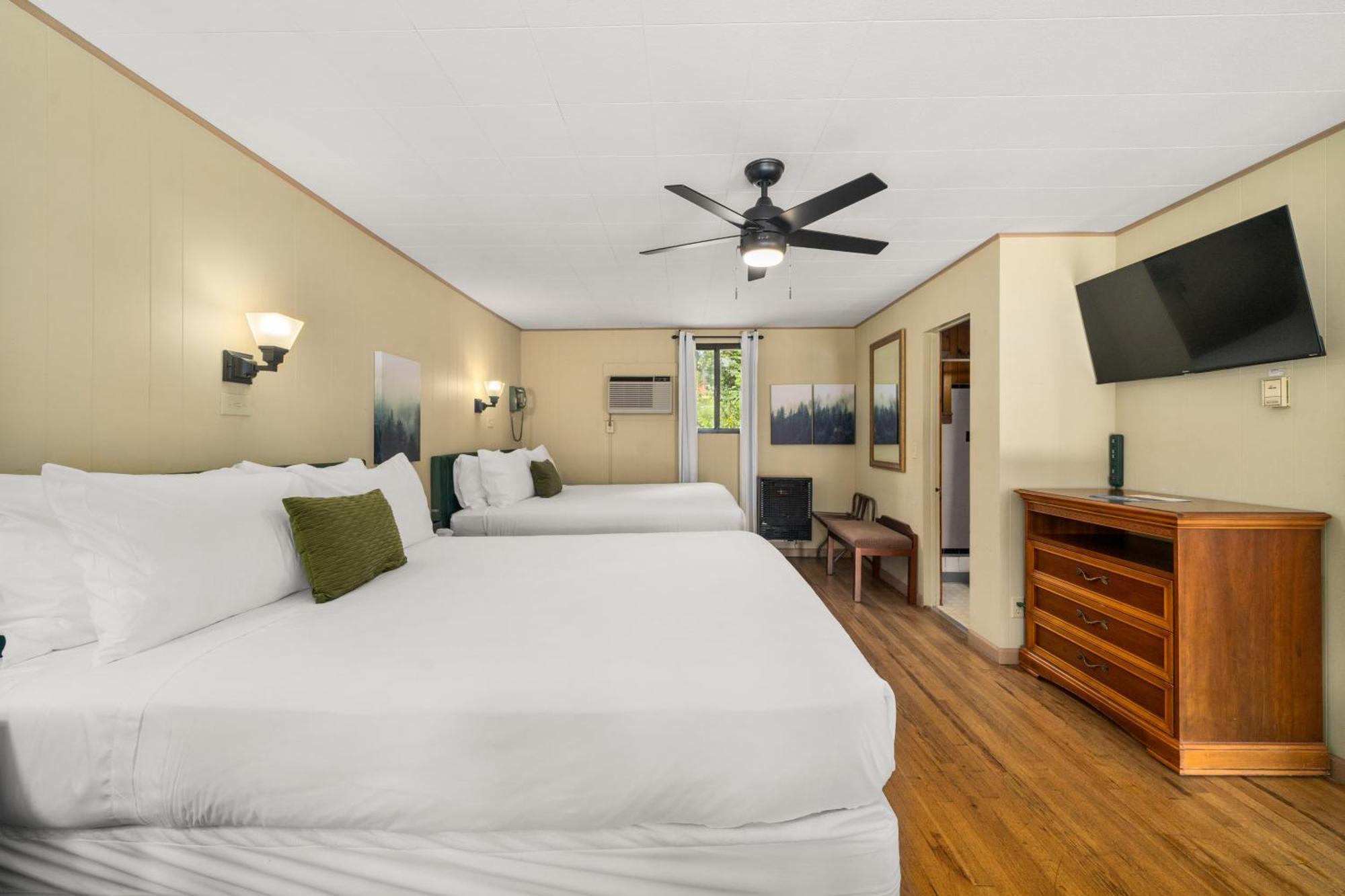 Cedarwood Inn Hendersonville Eksteriør billede