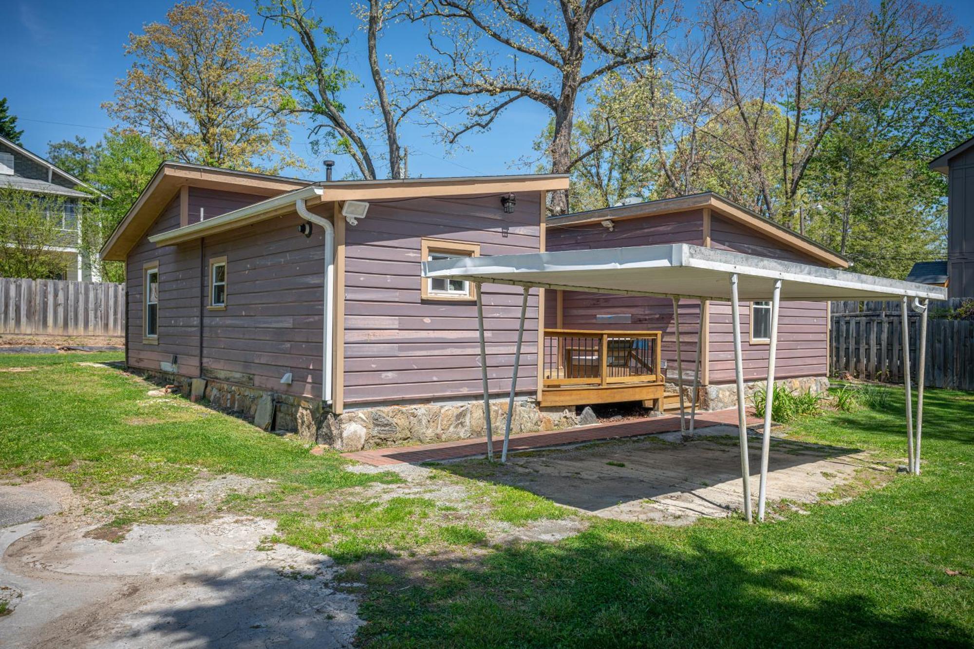 Cedarwood Inn Hendersonville Eksteriør billede